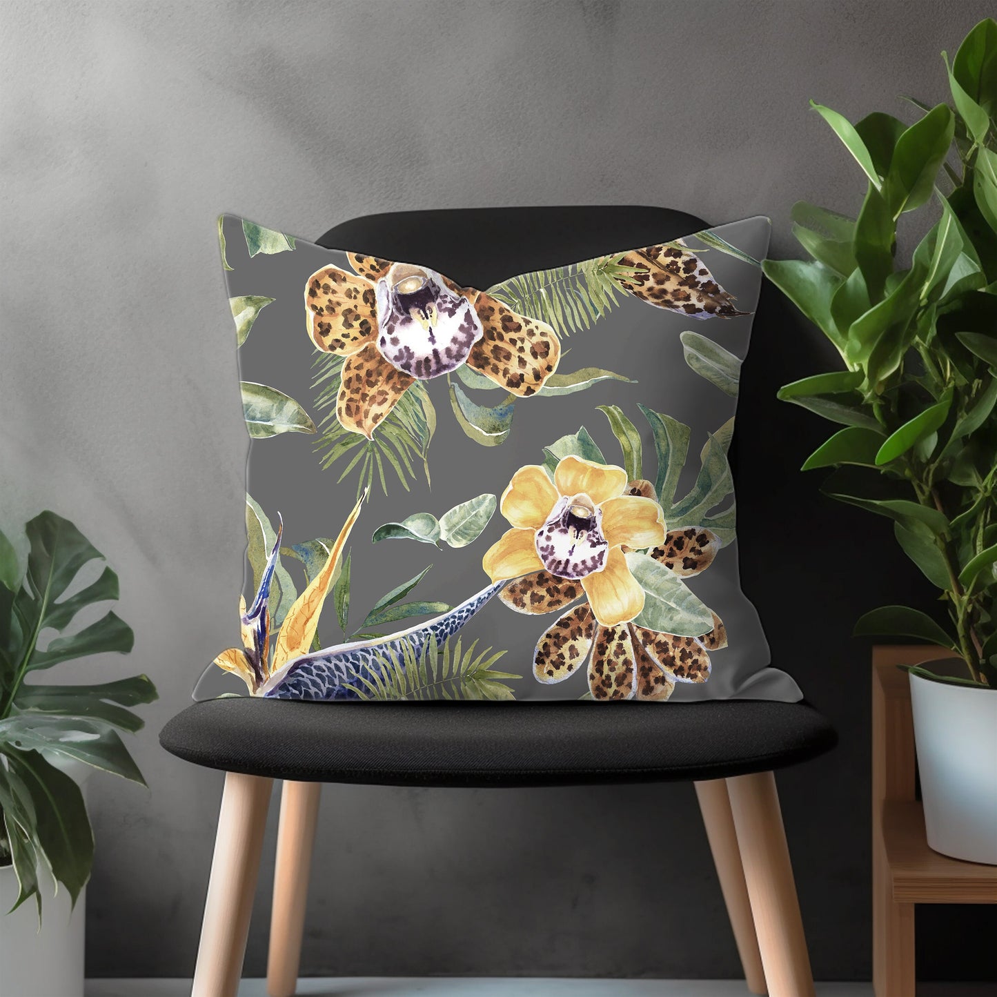 Colorful Cats & Flowers Painting Pillow Cover, Tiger Leopard Throw Pillow Case, Green Brown Safari Forest Animals Home Decor